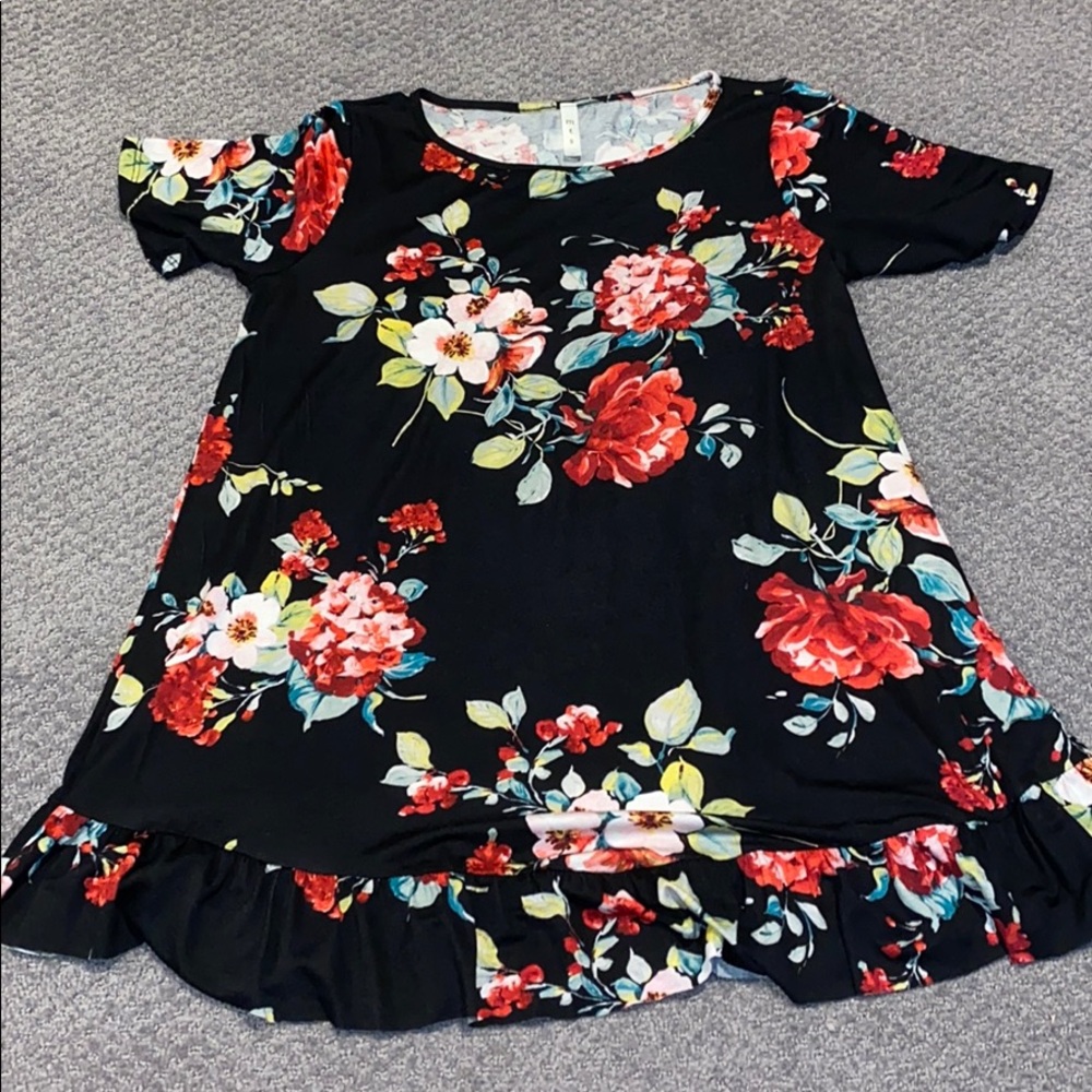 Black floral shirt